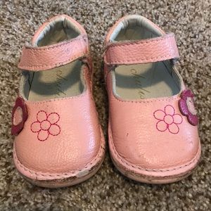 chulis baby girl shoes size 4